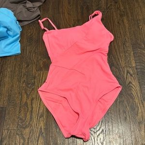 One piece swimsuit